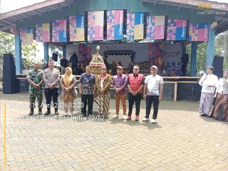 Peringatan hari kartini pasuruan menggelar di wisata pemandian banyubiru bersama Disbudpar