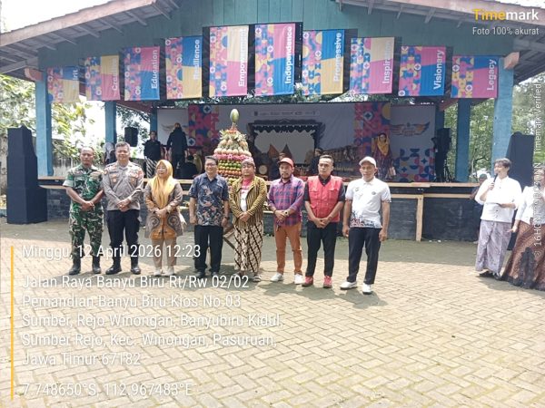 Peringatan hari kartini pasuruan menggelar di wisata pemandian banyubiru bersama Disbudpar