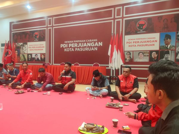 Generasi muda kota Pasuruan melalui serasehan PDI perjuangan mendorong angka pengangguran dan ekonomi