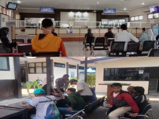 Petugas samsat pasuruan kota transparansi dan humanis ke semua wajib pajak tanpa penolakan