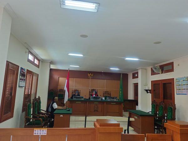 SIDANG PERDANA PRAPERADILAN DI PN PASURUAN: TERMOHON KIRIM SURAT KETIDAKHADIRAN, TURUT TERMOHON TAK HADIR, SIDANG DILANJUTKAN 3 NOVEMBER 2026